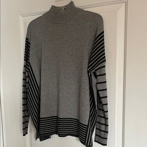 Gray and Black Renuar Womens Sweater S/P is sz on label. It fits like Regular M.